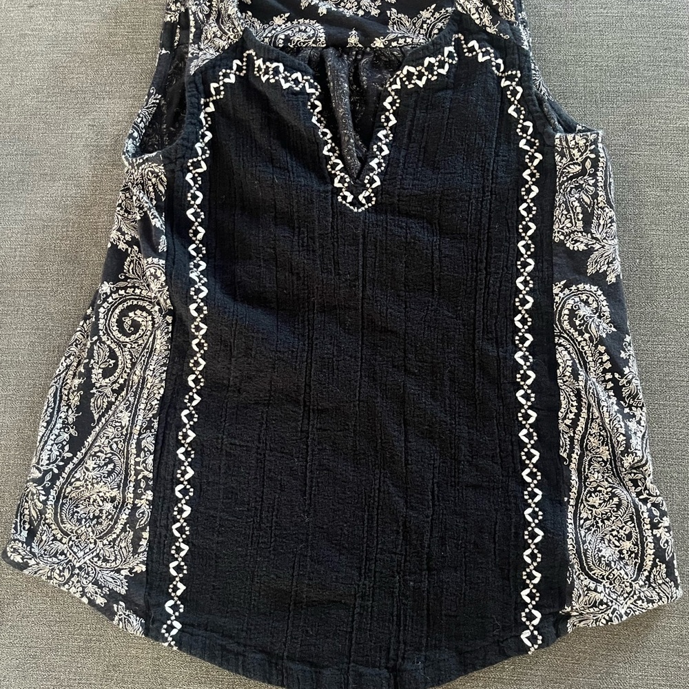 Lucky Brand Black and White Paisley Blouse
